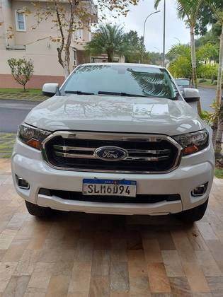 FORD RANGER 2.2 XLS 4X4 CD 16V DIESEL 4P AUTOMÁTICO